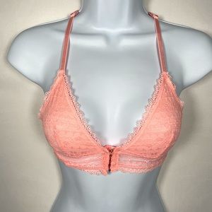 Victoria Secret Lace Bralette Size Small or Extra Small Light Peach Pink Colour
